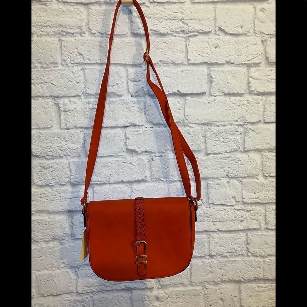 RED purse - Picture 3 of 8